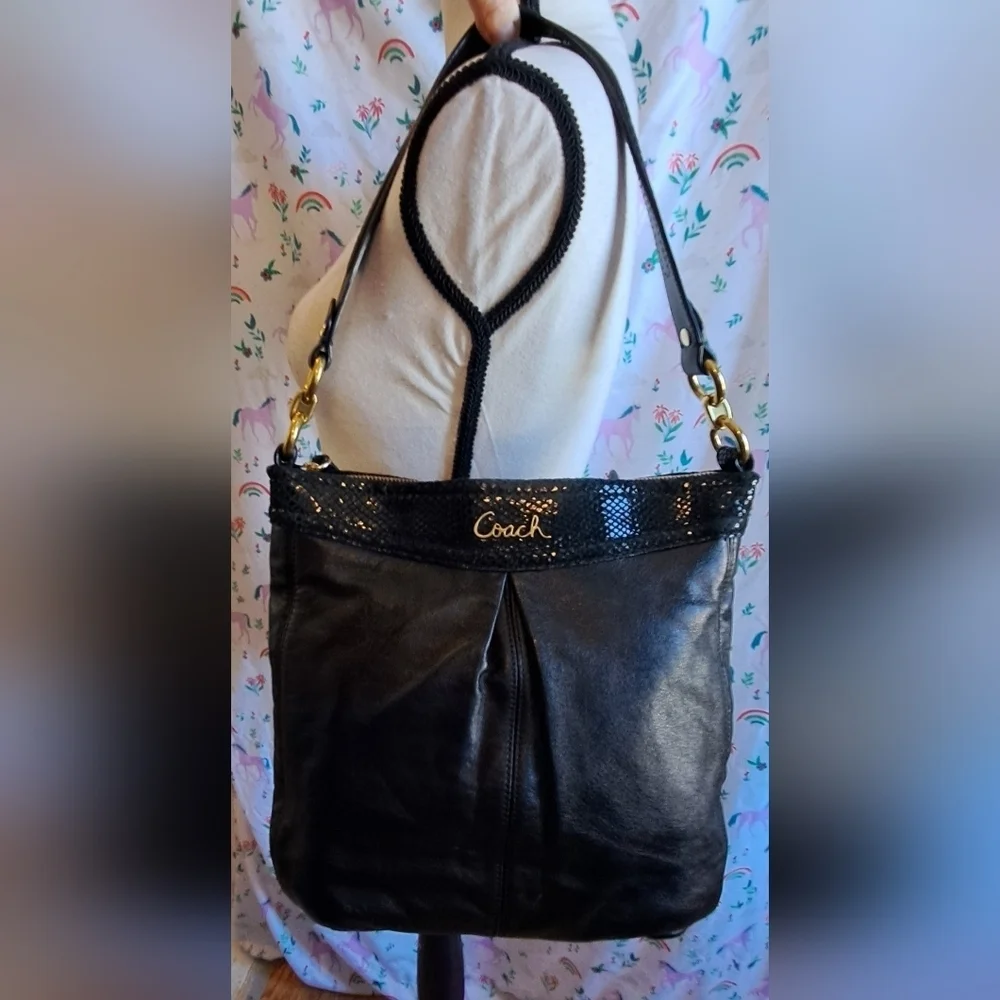 NWOT Y2K Vintage Coach Ashley Metallic Snake & Black Leather Hobo Purse Bag